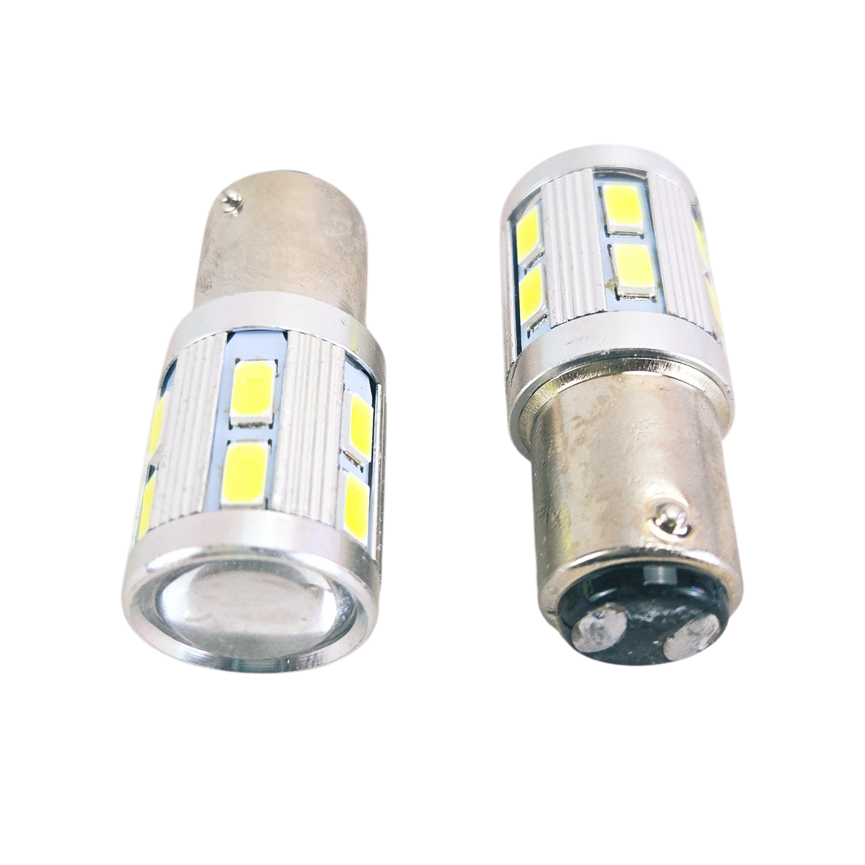 SMD LED bulb pair with Bay15D sockets