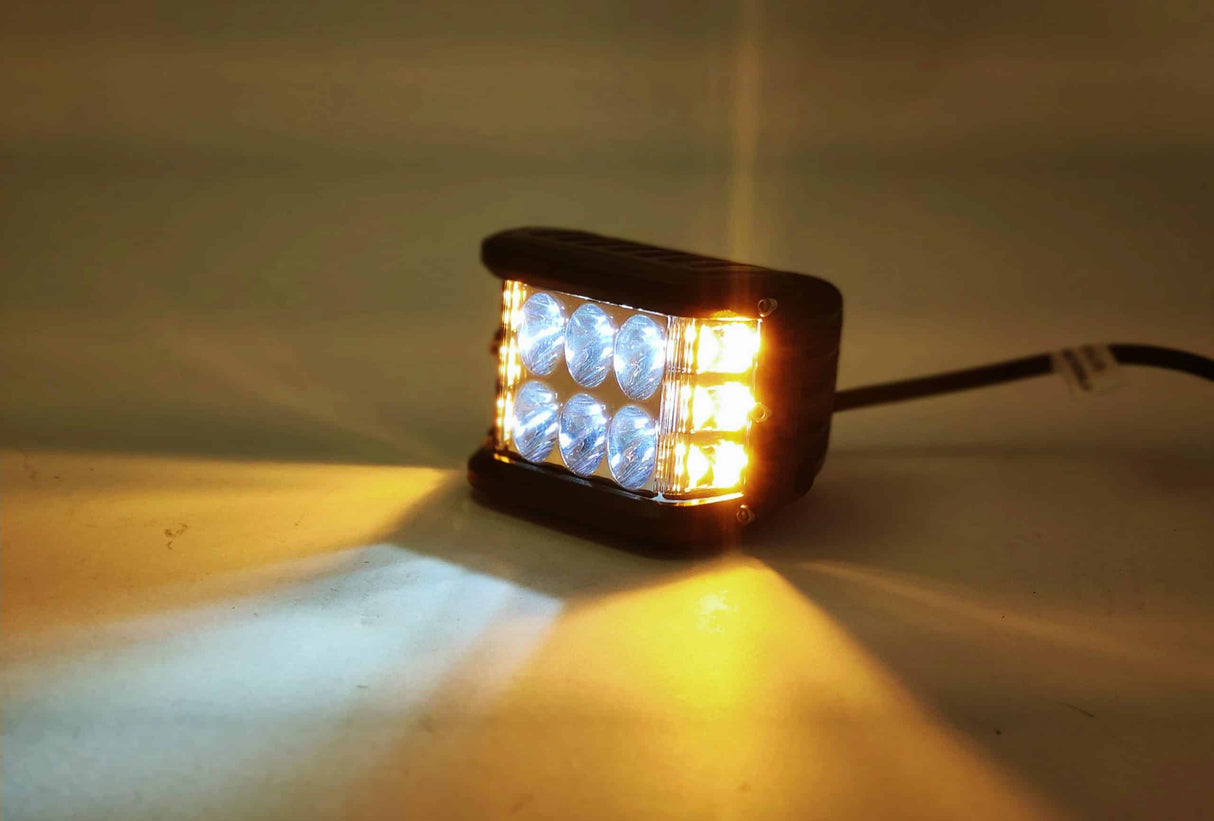 Munkalámpa LED szögletes dupla soros 24W villogó 12/24V