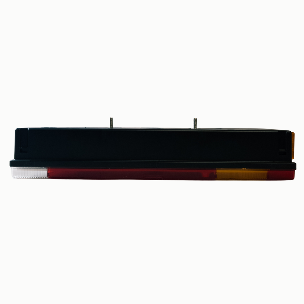 Lamp to man TGA factory vignal