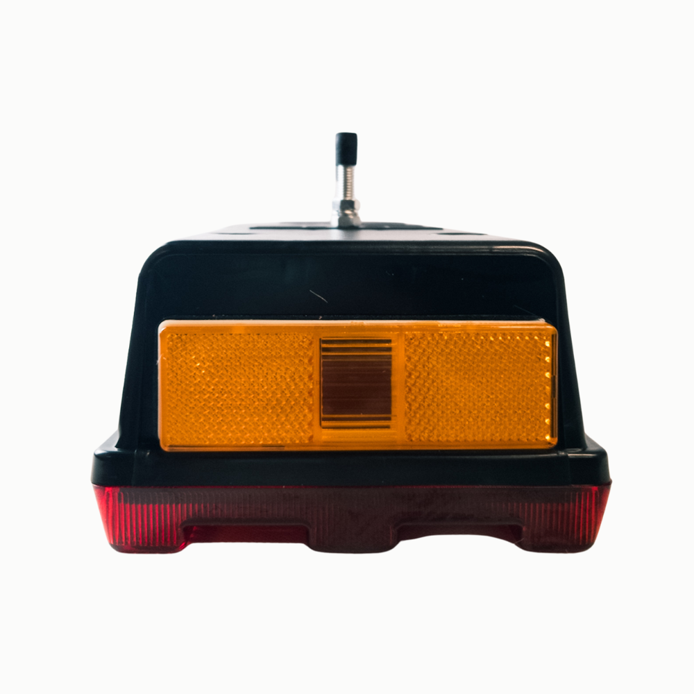 Lamp for MB 6 chamber ribbed Actros