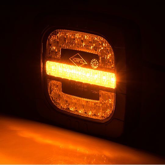 Lámpa traktor első helyzetjelző és index Led 12/24V