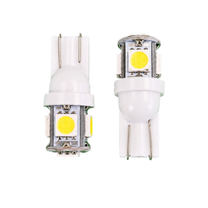 Autó LED izzó T10 SMD fehér fényű 2 db
