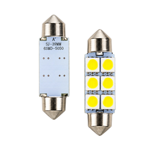 Autó LED izzó T10 foglalattal SMD fehér fény 2 db-os készlet