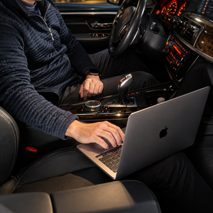 Autós töltő 30 W PD gyorstöltéssel és 2 USB-C csatlakozóval