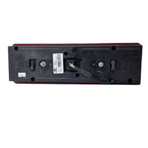 Lámpa pótkocsihoz háromszög prizmás LED LC12 Vignal