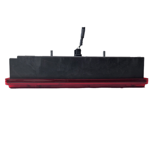 Lámpa pótkocsihoz háromszög prizmás LED LC12 Vignal