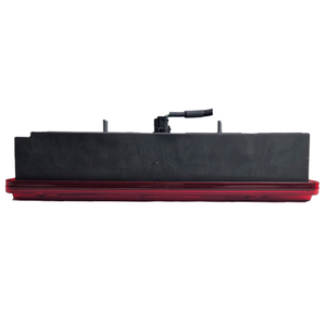 Lámpa pótkocsihoz háromszög prizmás LED LC12 Vignal