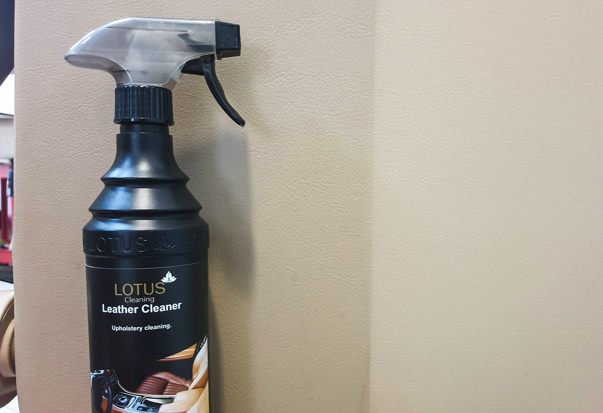 LOTUS Leather Cleaner - Bőr tisztító - 600ml